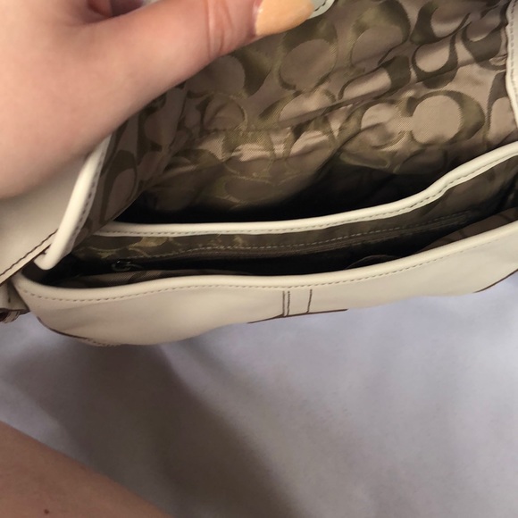 Coach Leather Shoulder Bag - Picture 3 of 4